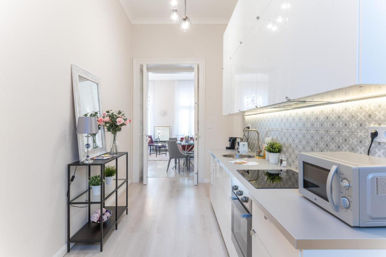Milano Design Apartment City Center With Ac Budapesta Exterior foto