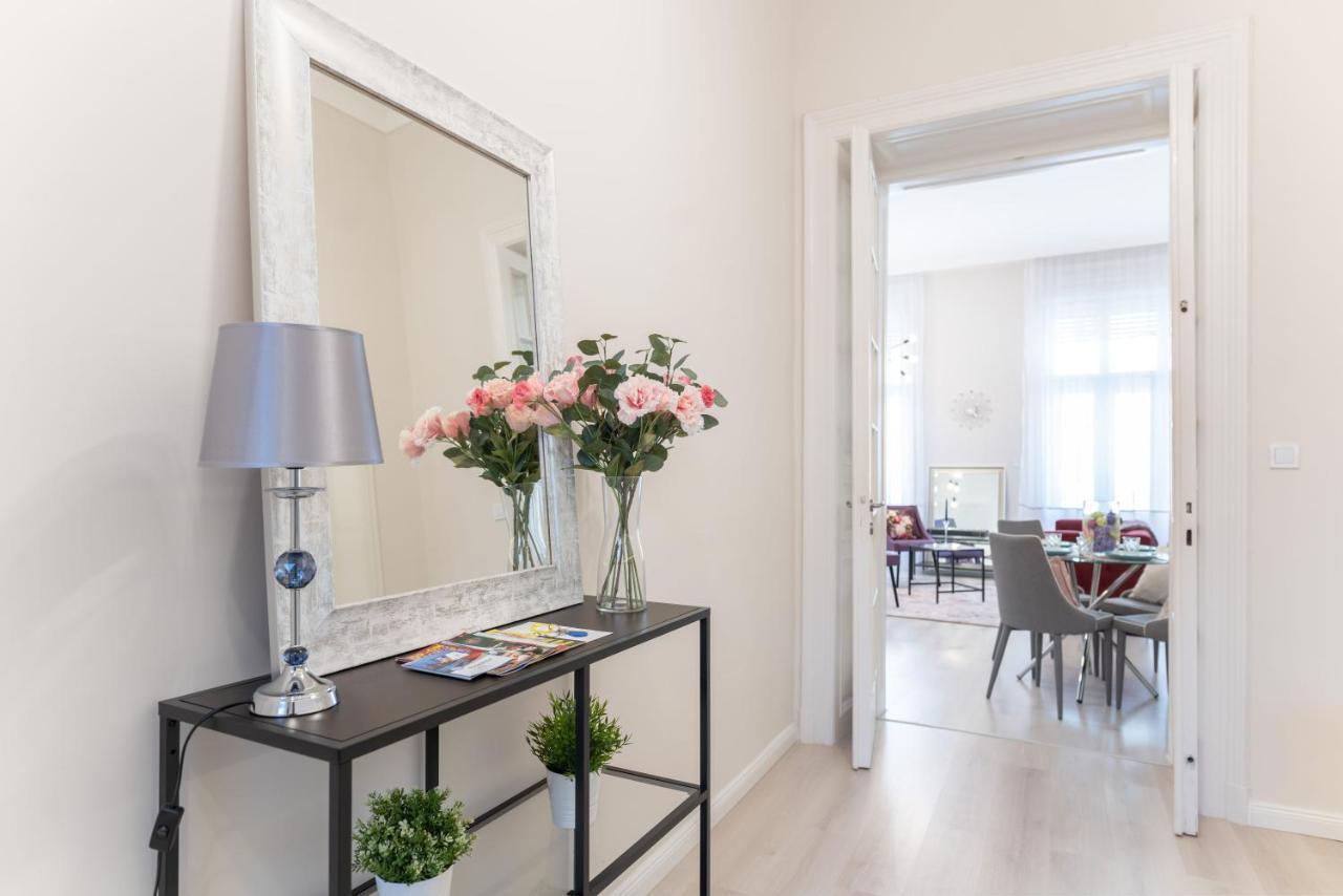 Milano Design Apartment City Center With Ac Budapesta Exterior foto